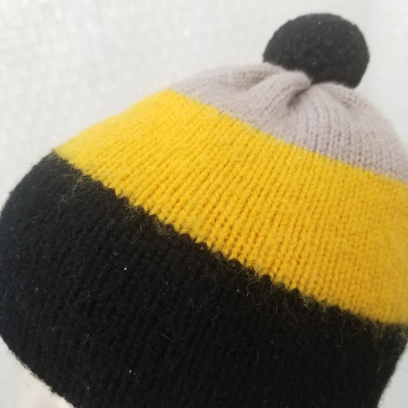 SOLD🌈1980s wool knit striped beanie - Picture 5 of 8